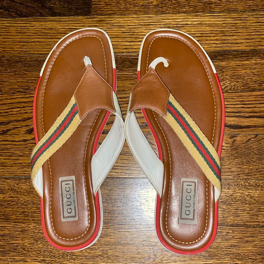 Men’s Gucci sandals